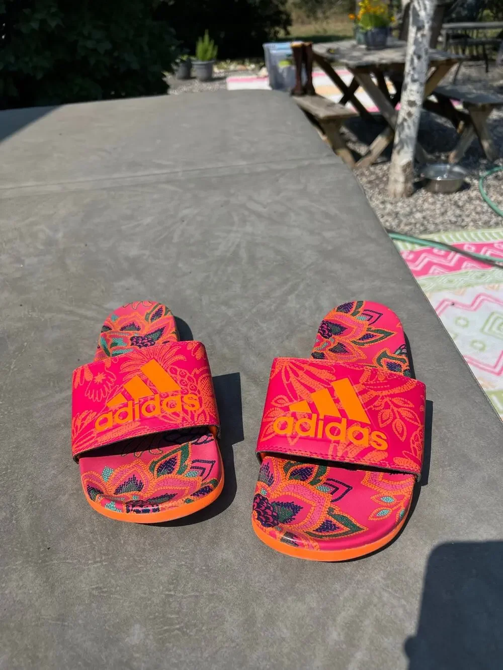 Adidas Adilette comfort slides sandals womens 9 neon pink orange beach gym - Picture 1 of 3